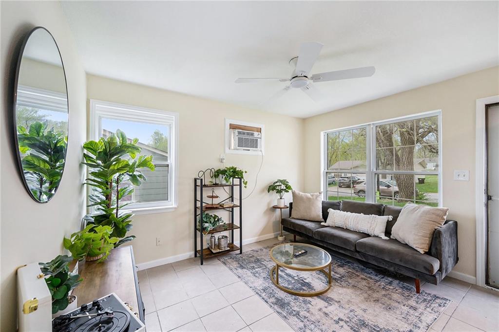6008 E 151 Terrace