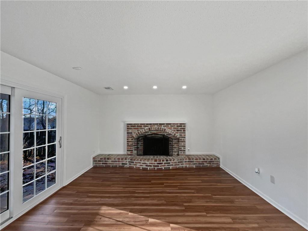 7821 N Overland Drive