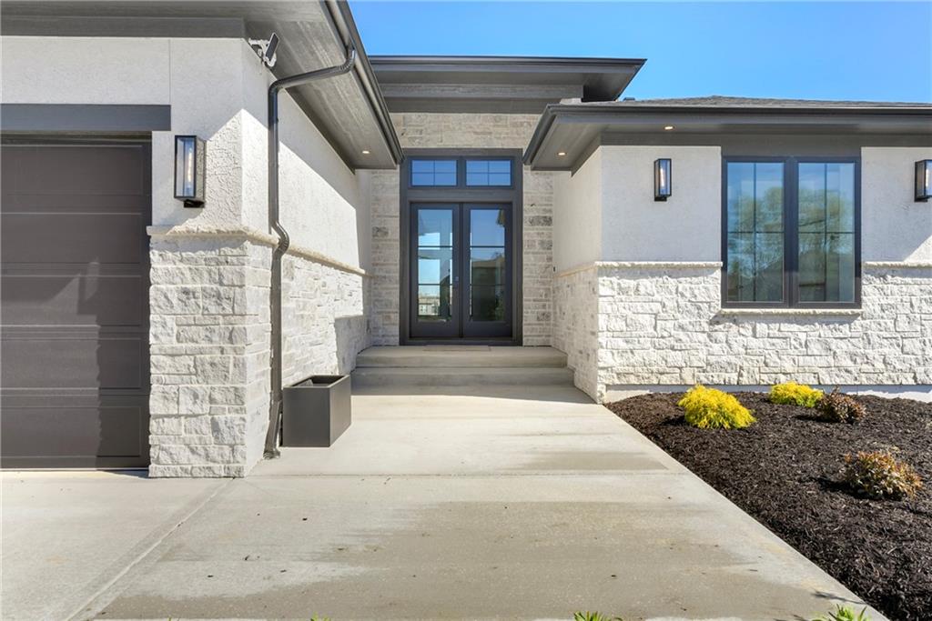 3917 SW Flintrock Drive