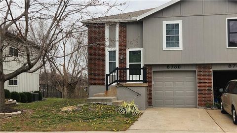8736 N Hull Avenue, Kansas City, MO 64154 - #: 2608969