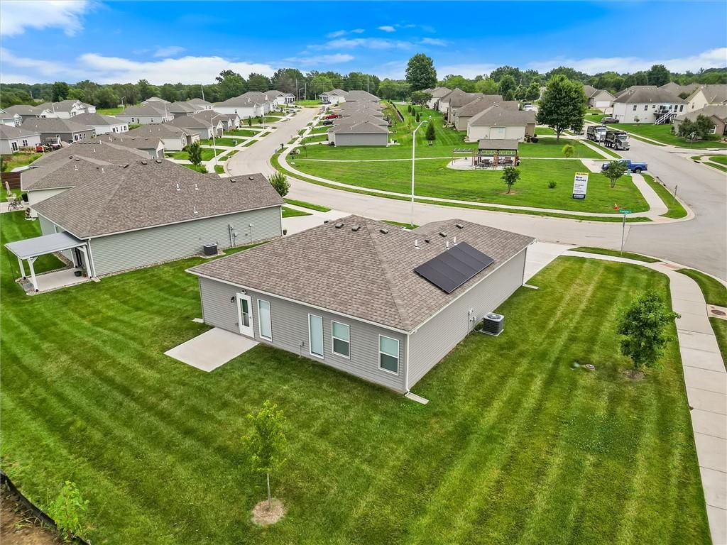 2104 Crestview Place