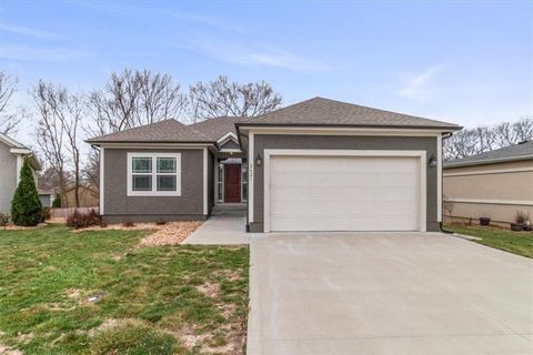 2621 NE Sonora Valley Drive, Blue Springs, MO 64014 - MLS#: 2607086