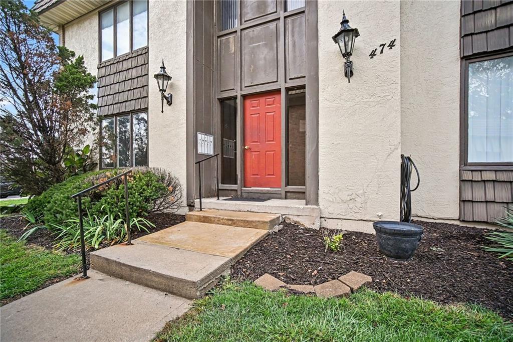 474 W 104th Street A