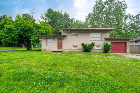 6401 Roswell Avenue, Kansas City, KS 66104 - MLS#: 2624432