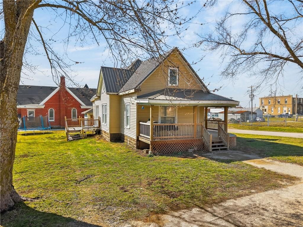 Photo of 601 Stone Street, Polo, MO 64671 (MLS # 2608231)