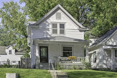 Photo of 4402 Windsor Avenue, Kansas City, MO 64123 (MLS # 2646999)