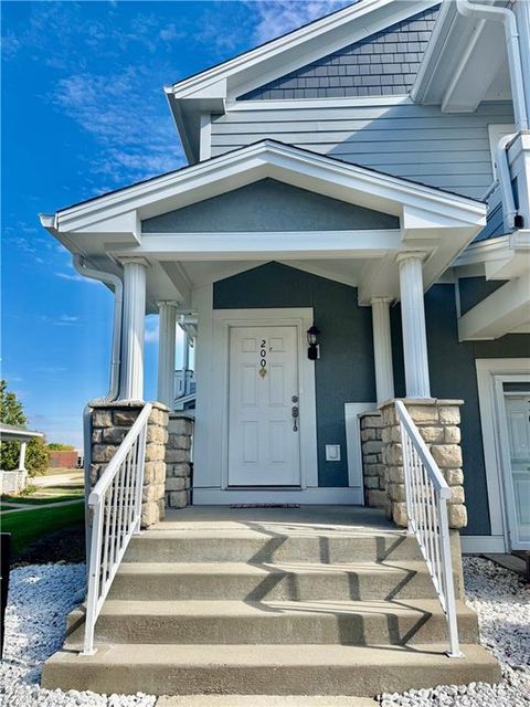 Photo of 11741 S Roundtree Street #200, Olathe, KS 66061 (MLS # 2584384) Photo of 11741 S Roundtree Street #200, Olathe, KS 66061 (MLS # 2584384)