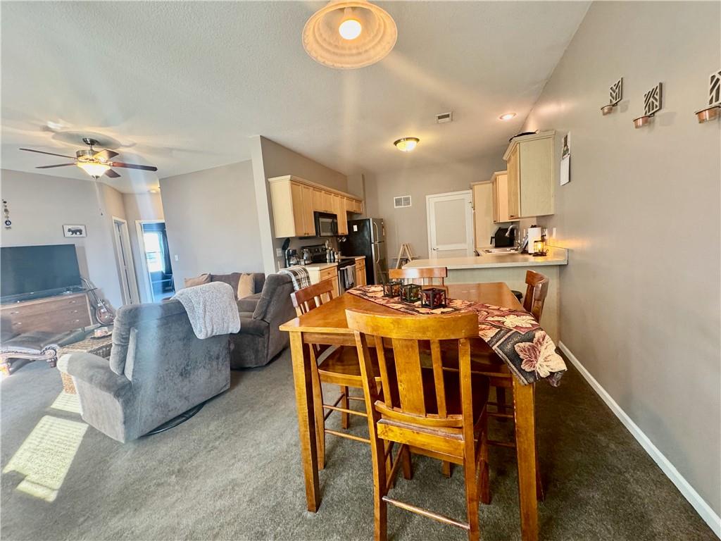 11741 S Roundtree Street 200