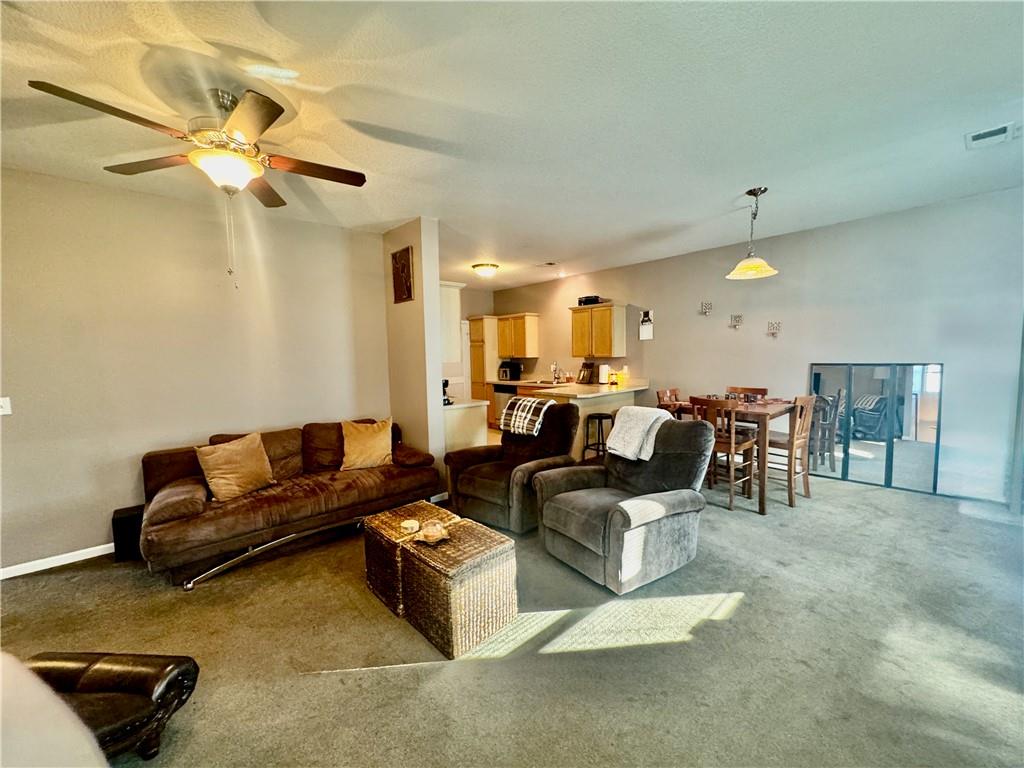 11741 S Roundtree Street 200