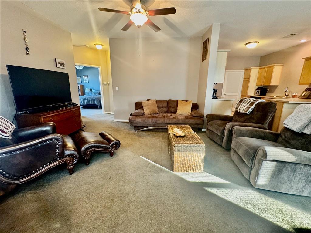 11741 S Roundtree Street 200