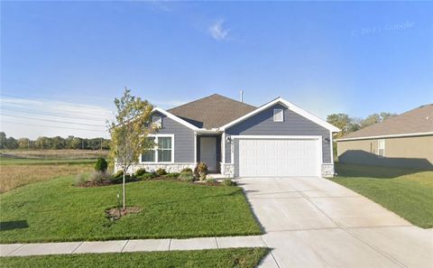 513 SE Carson Drive Blue Springs MO 64014