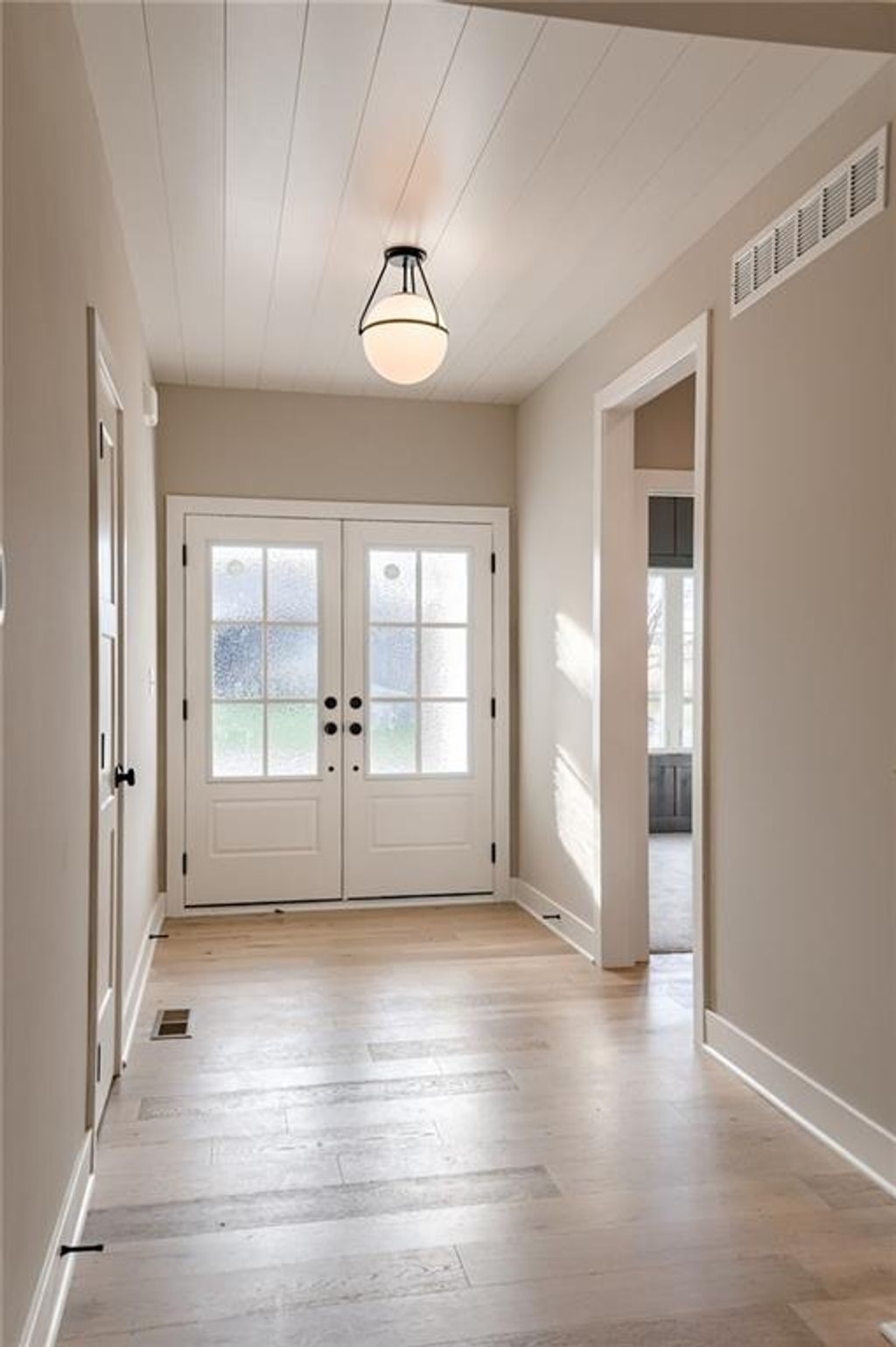 Photo of 1836 Green Meadow Drive, Liberty, MO 64068 (MLS # 2571202)
