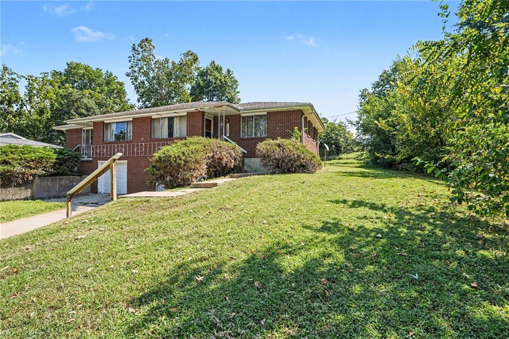 1227-1229 N 64th Drive