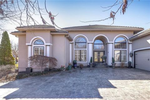 9002 Pine Street, Lenexa, KS 66220 - MLS#: 2597637