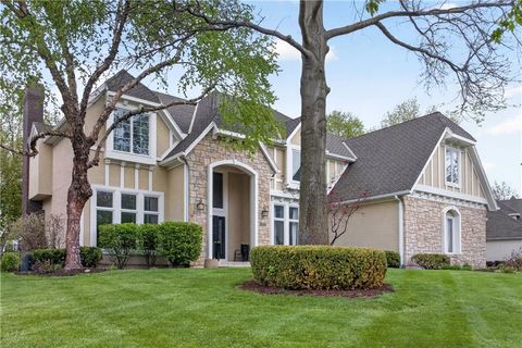 Photo of 13118 Lamar Avenue, Overland Park, KS 66209 (MLS # 2614930)