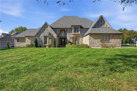 Photo of 4329 SE Furlong Drive, Lees Summit, MO 64082 (MLS # 2644944)