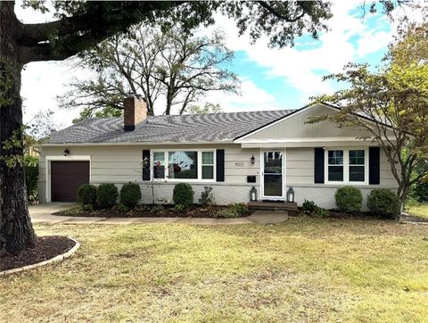 5013 W 65th Terrace Prairie Village KS 66208