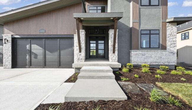 22041 W 99th Terrace