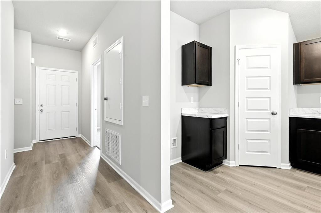 597 W Fountain Street