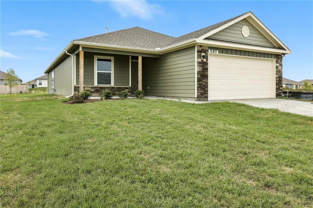 597 W Fountain Street