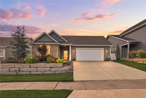 Photo of 419 N Daylily Drive, Lawrence, KS 66049 (MLS # 2643802)