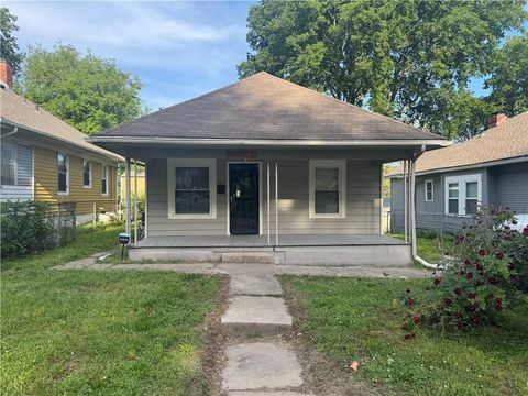 2638 N Early Street Kansas City KS 66101
