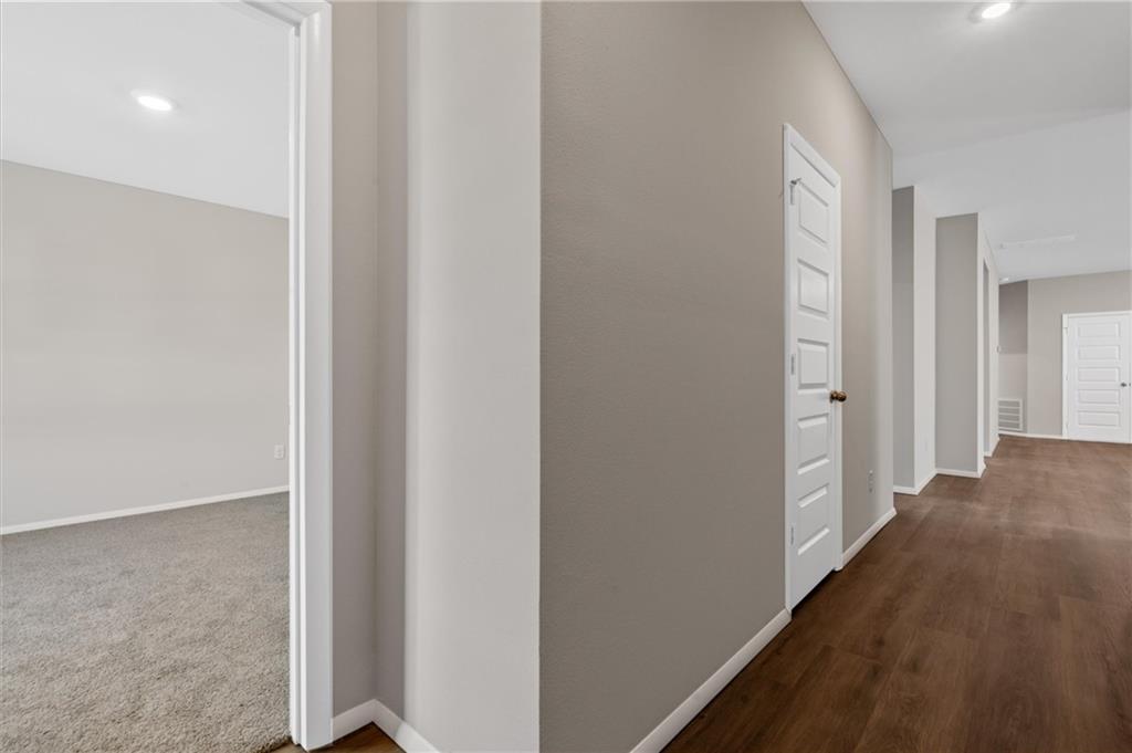 37769 W 208th Terrace