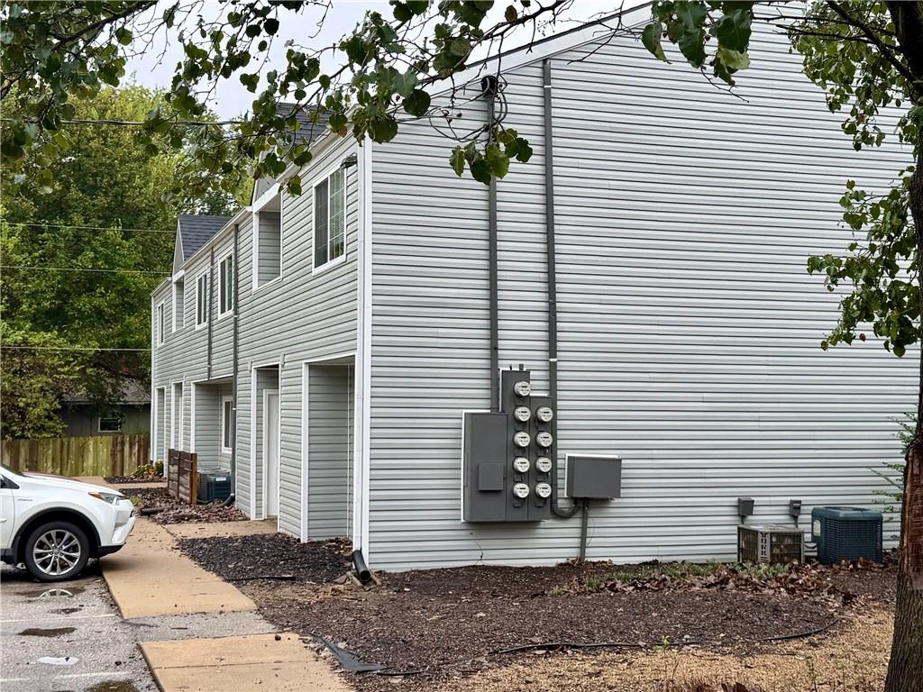 1501 W 25th Court C7