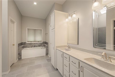 Tiny photo for 706 Kingston Drive, Liberty, MO 64068 (MLS # 2648833)
