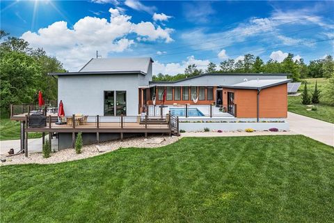 MLS: 2546603