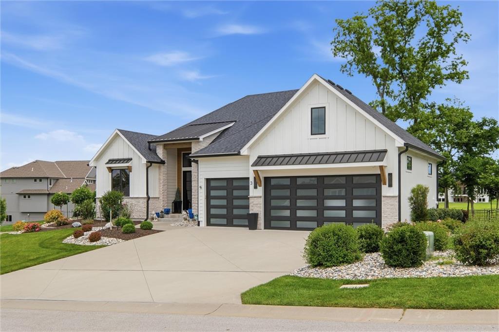 3 Spavinaw Court