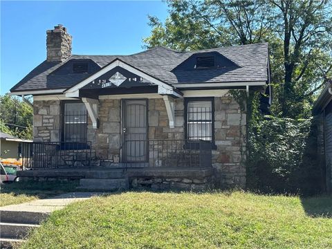 4919 E 39th Street, Kansas City, MO 64128 - #: 2576847