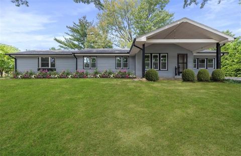 2704 S Maybrook Avenue, Independence, MO 64057 - MLS#: 2568005