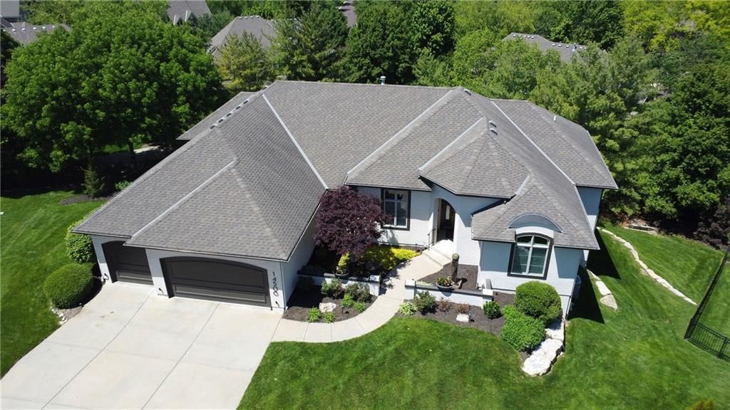 Photo of 14500 Farley Street, Overland Park, KS 66221 (MLS # 2618466)