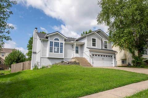Photo of 17584 W 111th Terrace, Olathe, KS 66061 (MLS # 2622884)