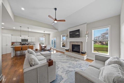 Photo of 11319 Webster Avenue, Kansas City, KS 66109 (MLS # 2640185)