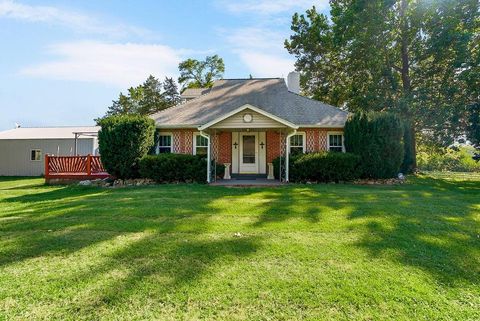 16321 Hildebrandt Road Leavenworth KS 66048