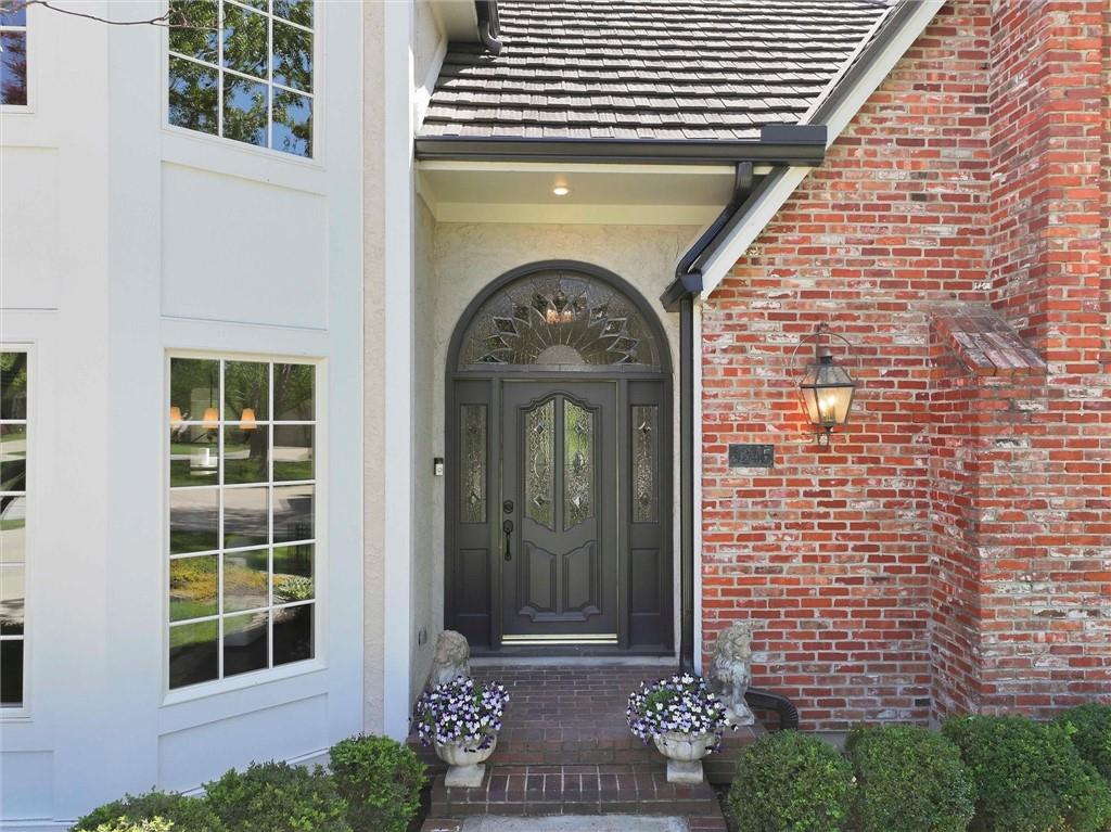 4245 W 124th Terrace