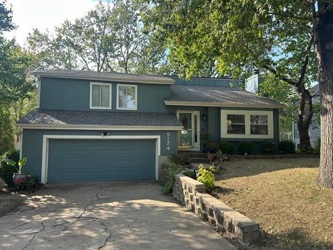 9124 Constance Street Lenexa KS 66215