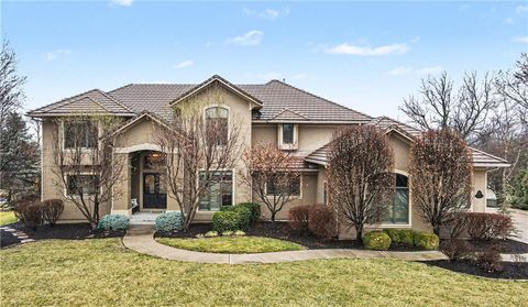 9742 Sunset Circle, Lenexa, KS 66220 - MLS#: 2592017
