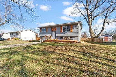 217 Maple Terrace, Wellsville, KS 66092 - MLS#: 2589413