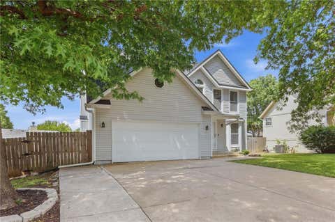 Photo of 1002 E Green Gables Street, Olathe, KS 66061 (MLS # 2621606)