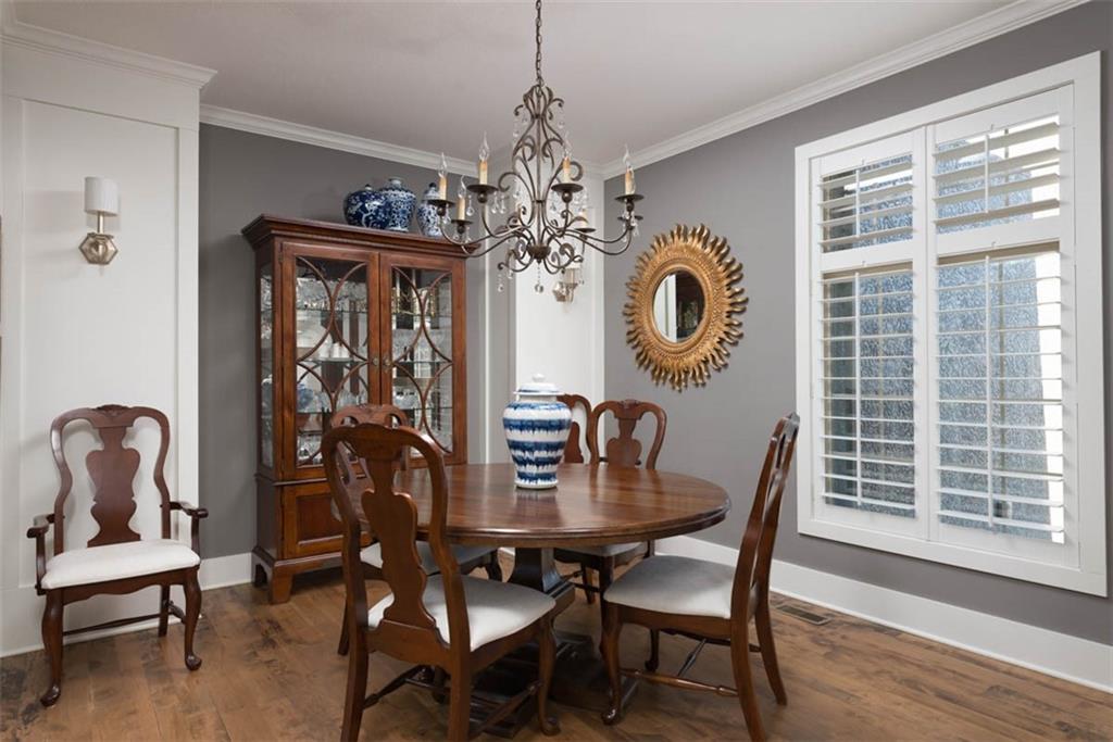 16132 Monrovia Street