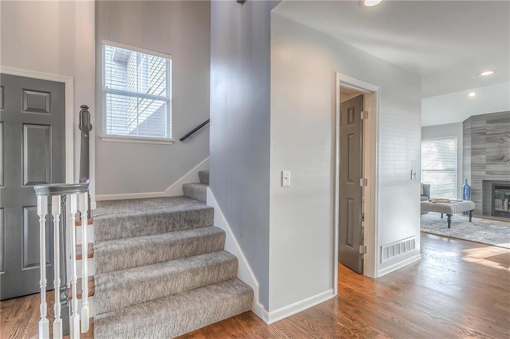 4016 W 79th Street