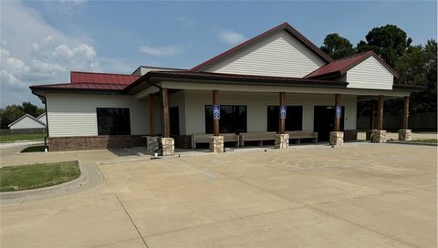 1403 S Hwy 32 Highway El Dorado Springs MO 64744