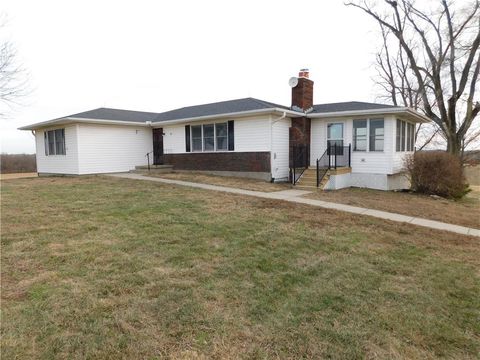 Photo of 473 County Road 996 Rural Route, Butler, MO 64730 (MLS # 2608889)