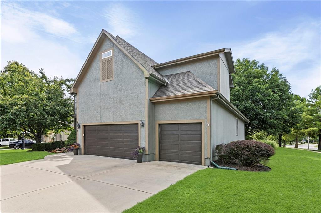 21719 W 99th Terrace