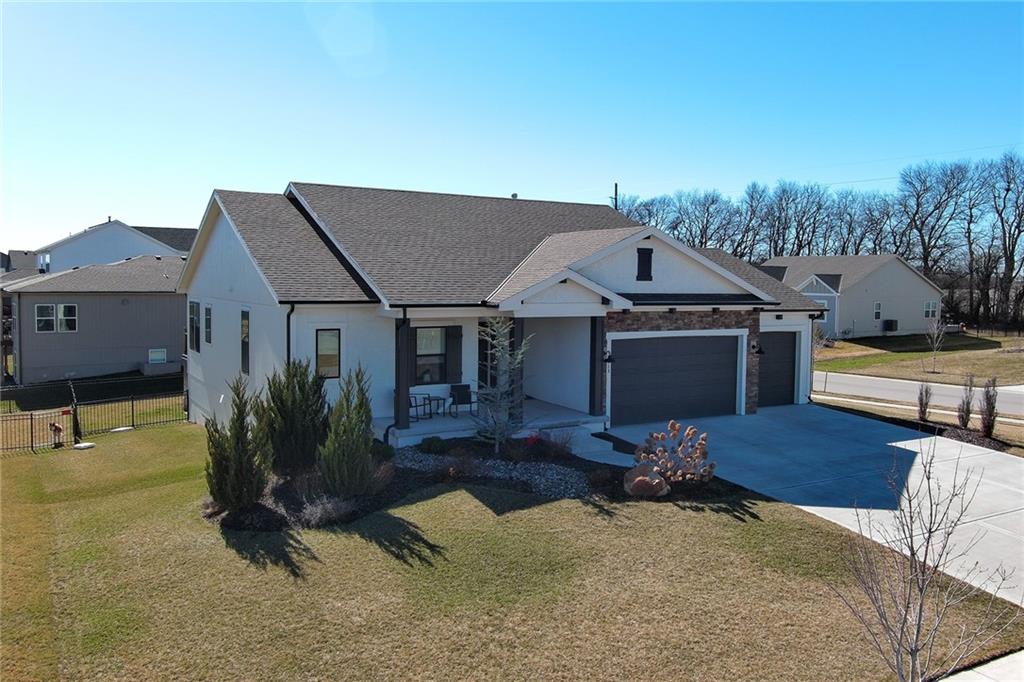 19013 W 188th Terrace