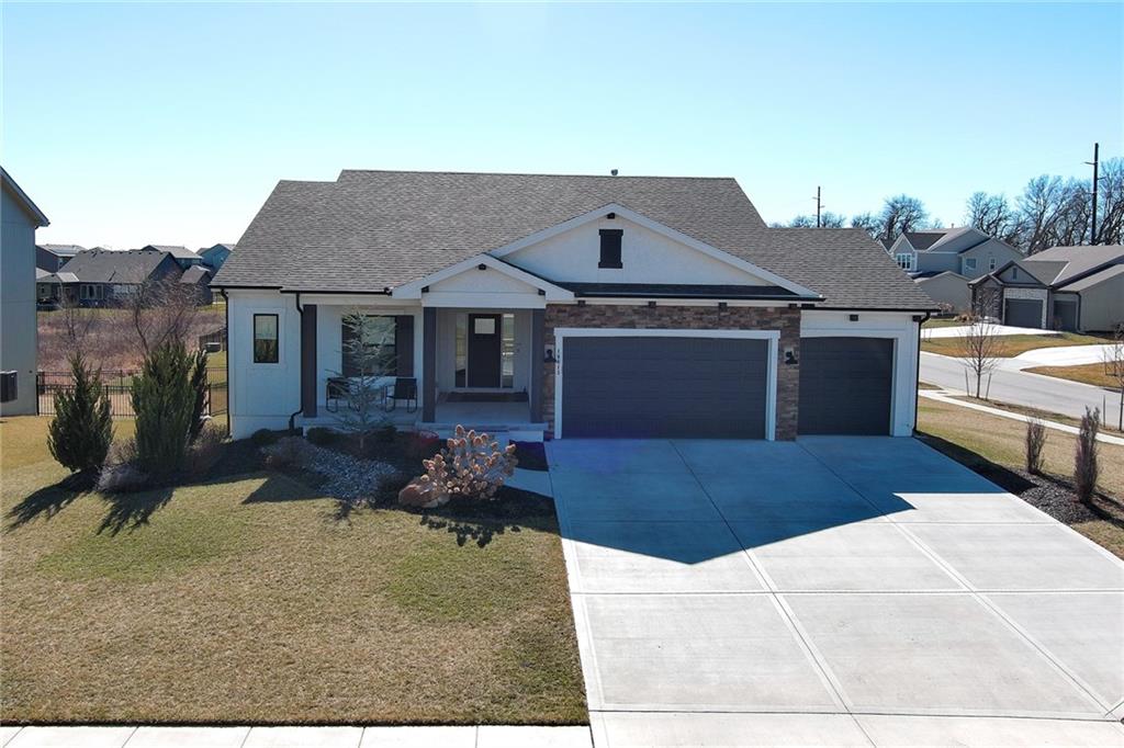 19013 W 188th Terrace