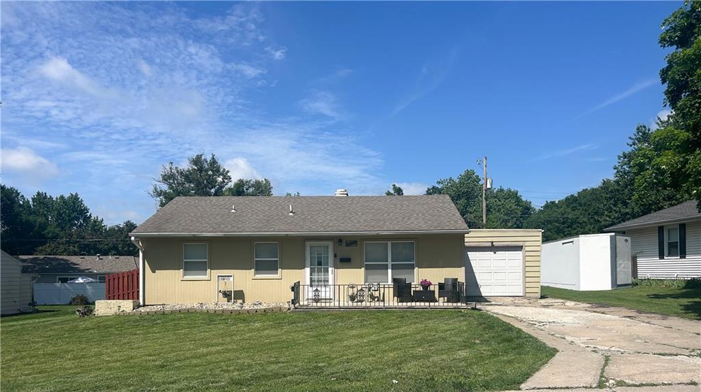2710 Southeast Trail
